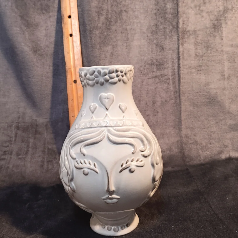 Jonathan Adler Utopia King And Queen Ceramic Vase